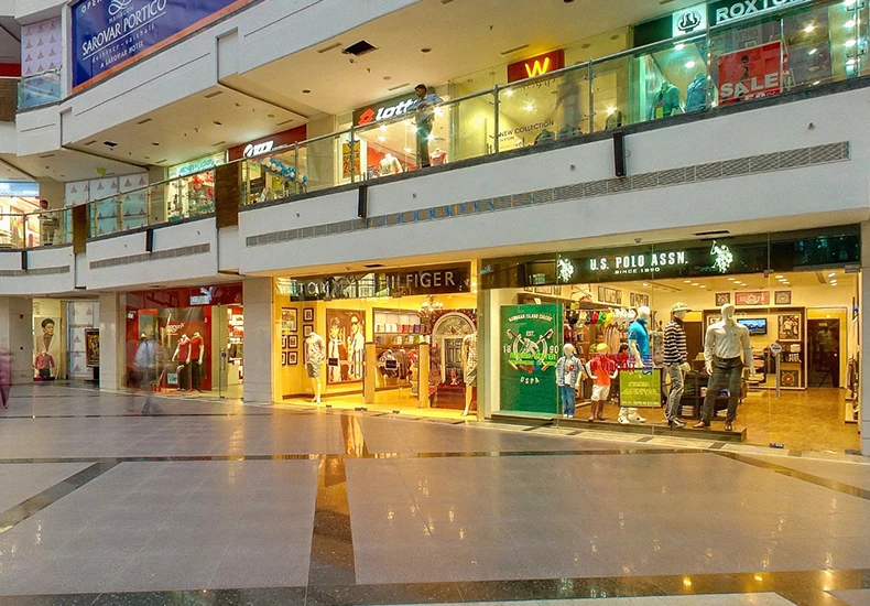 mahagun metro mall gallery